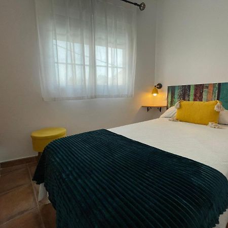 Suenos De Monfrague Guest House Torrejon el Rubio Luaran gambar