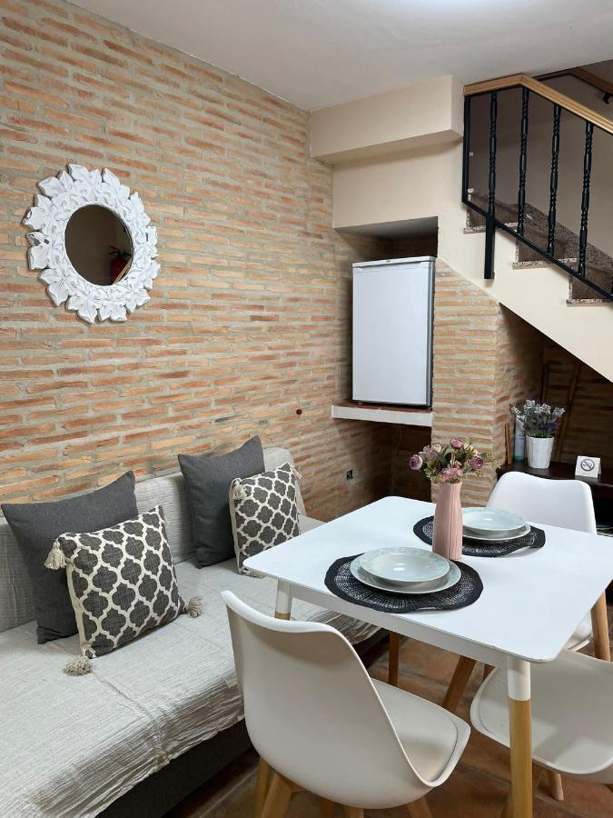 Suenos De Monfrague Guest House Torrejon el Rubio Luaran gambar